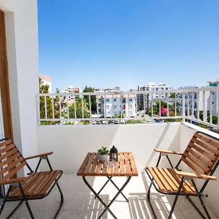 Golden Snitch Flat Apartman Kerínia
